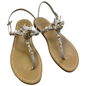 konjoi Caprese Sandal Flip flops in white coral konjoi Caprese Sandal Flip flops in white coral